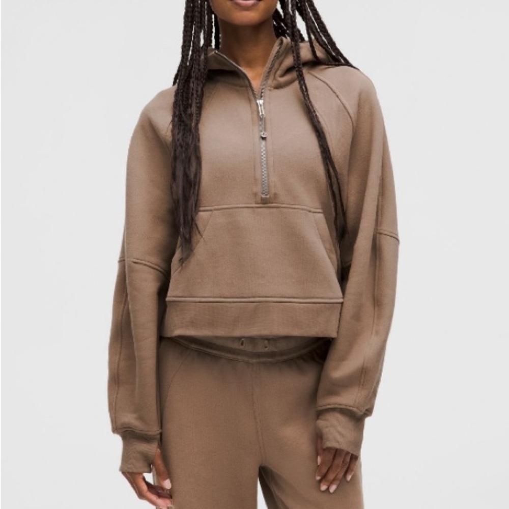 Lululemon, M/L, brand new and never worn